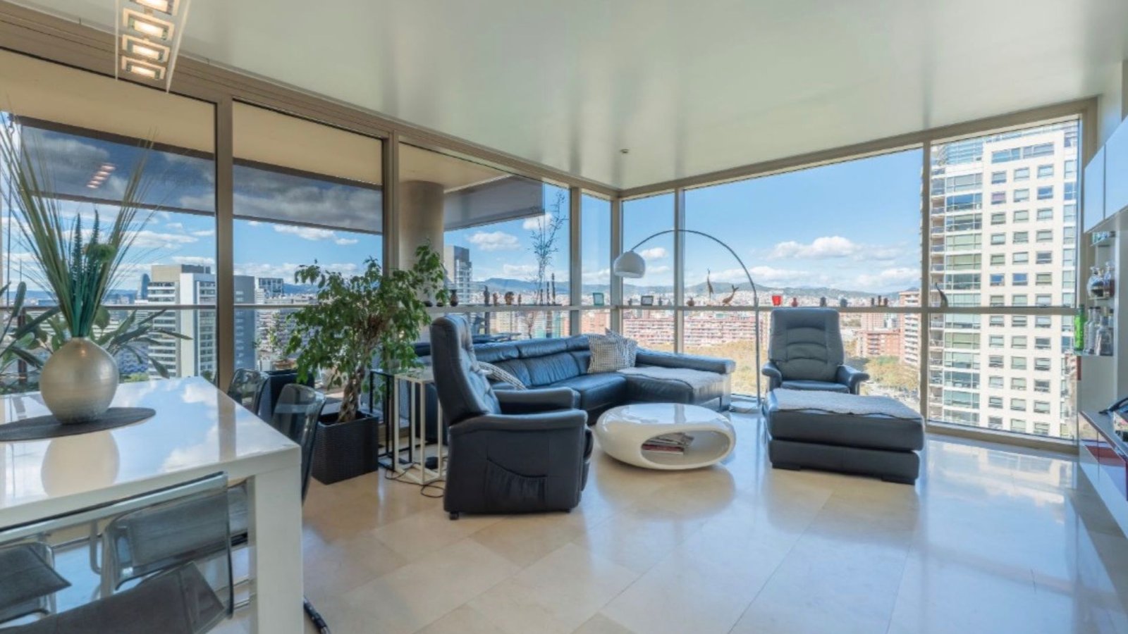 Элегантная квартира рядом с морем Diagonal Mar